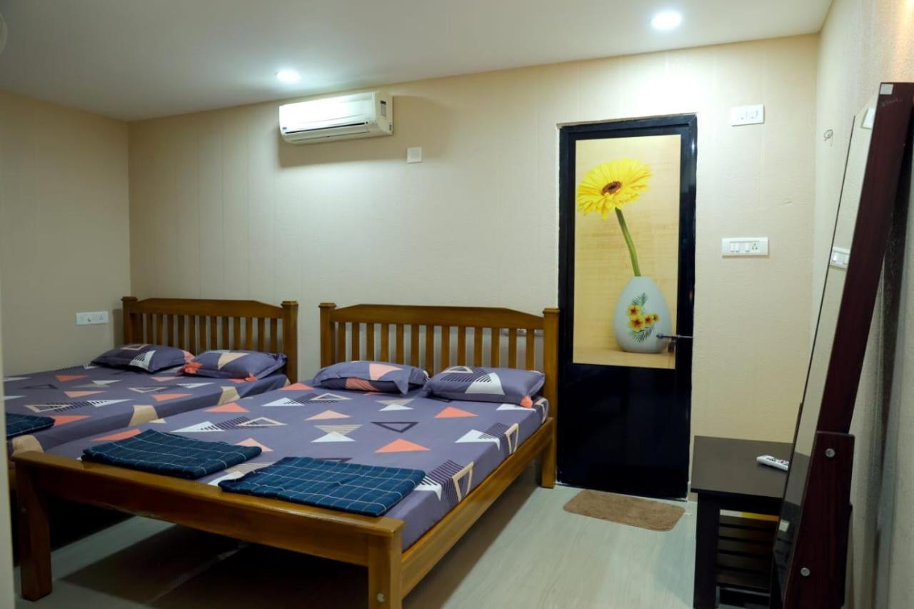 Hangout Kalyānpur Exterior foto